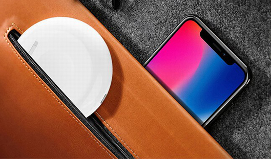 3in1手機(jī)藍(lán)牙耳機(jī)無線充電器充電寶