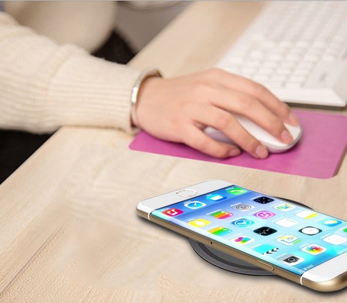 深圳無(wú)線(xiàn)充電器廠(chǎng)家-桌面隱藏式無(wú)線(xiàn)充電器T3-17