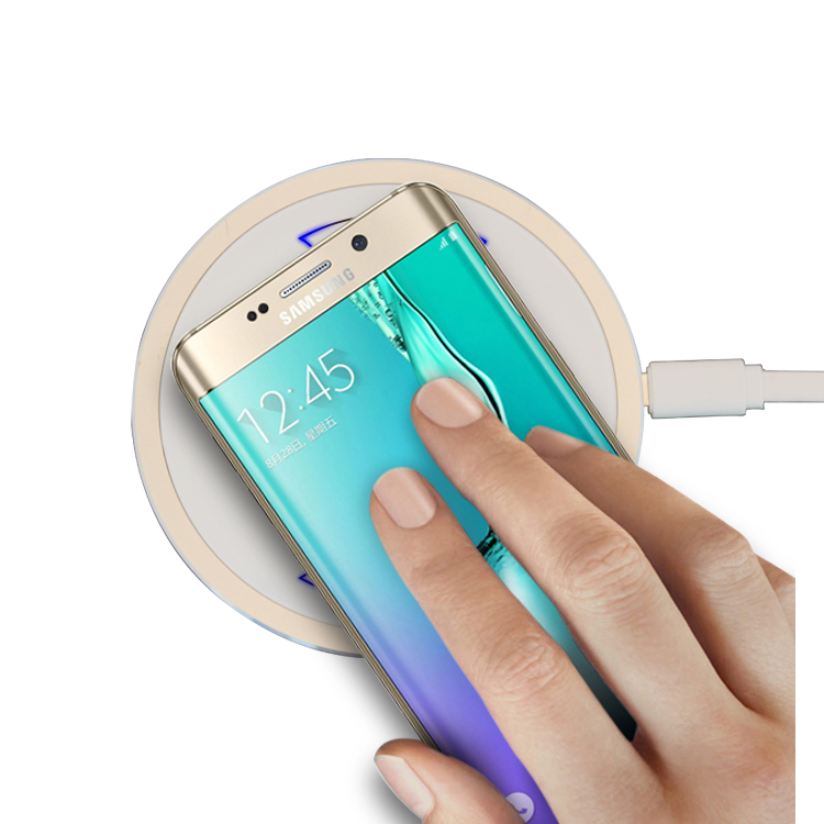 一鑫創(chuàng)研無線充電器